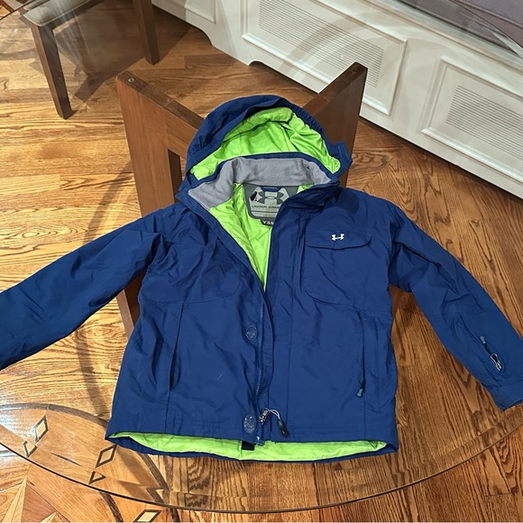 Kids Under Amour Water Resistant Jacket with hood - Picture 1 of 5